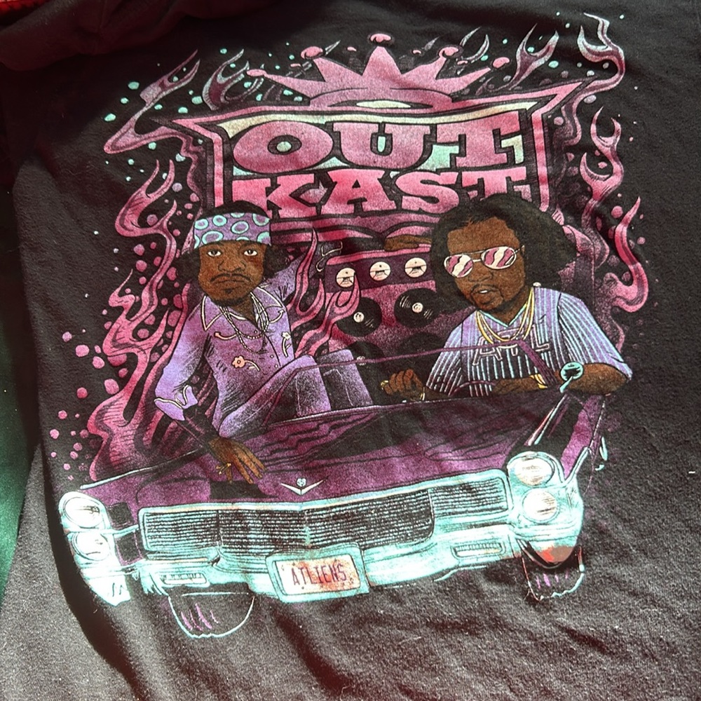 OutKast Tee - Picture 1 of 2